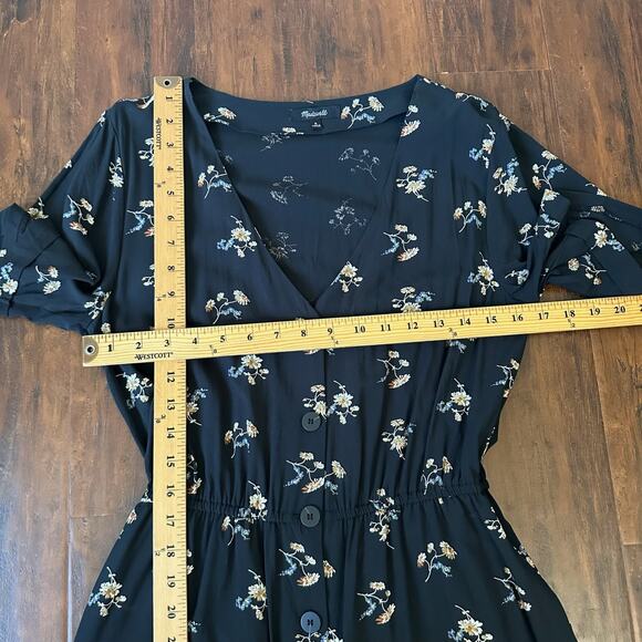 MADEWELL Button Front Day Romper Black Daisies V-Neck SS Boho Peasant - Picture 12 of 13